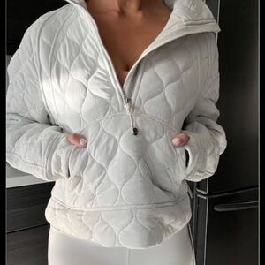 Lululemon Quilted Scuba